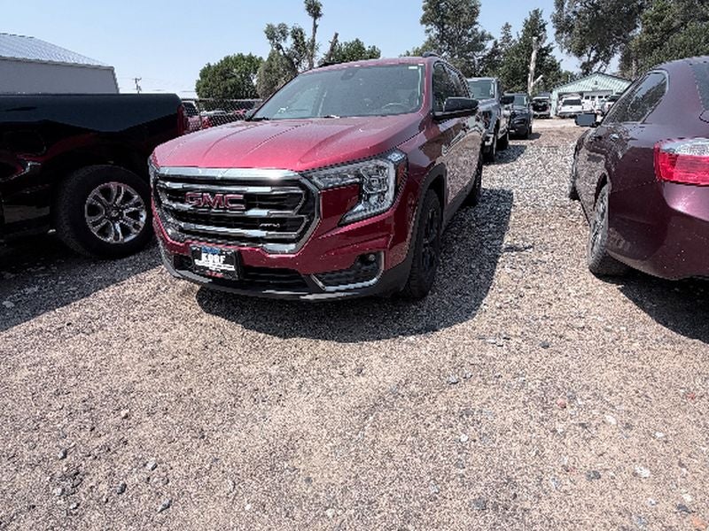 2023 GMC Terrain AT4