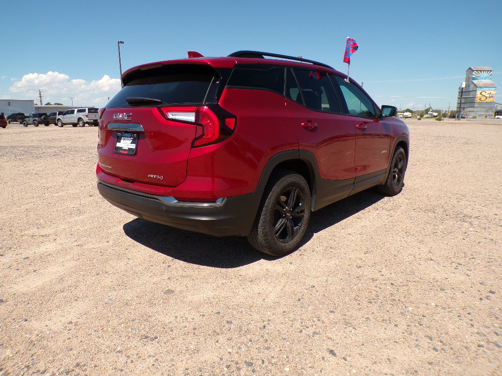 2023 GMC Terrain AT4