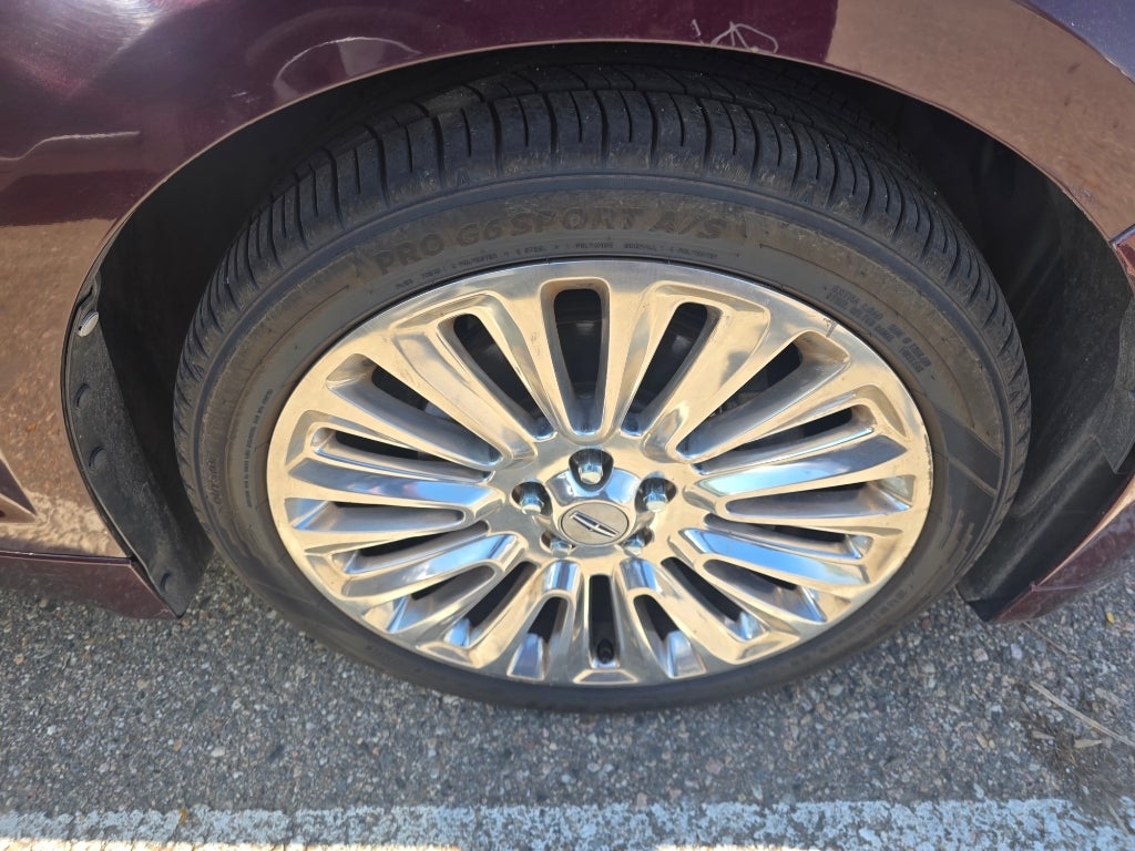 2013 Lincoln MKZ Base