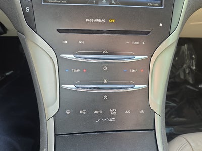 2016 Lincoln MKZ Base