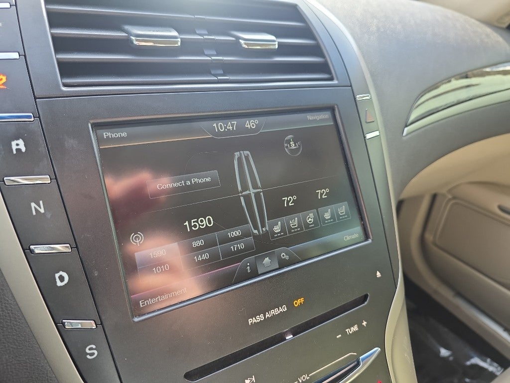 2016 Lincoln MKZ Base