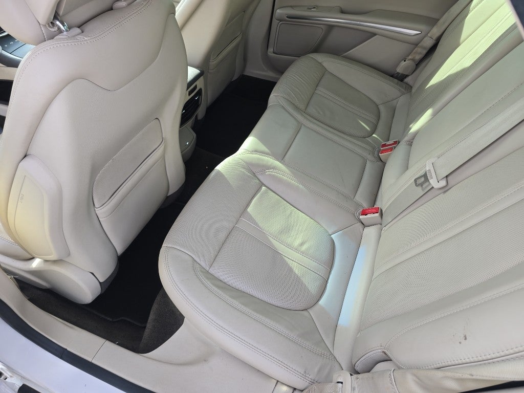 2016 Lincoln MKZ Base