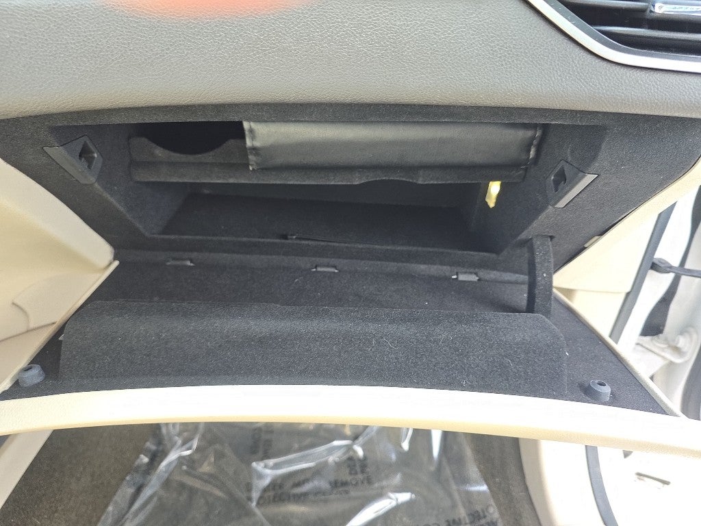 2016 Lincoln MKZ Base