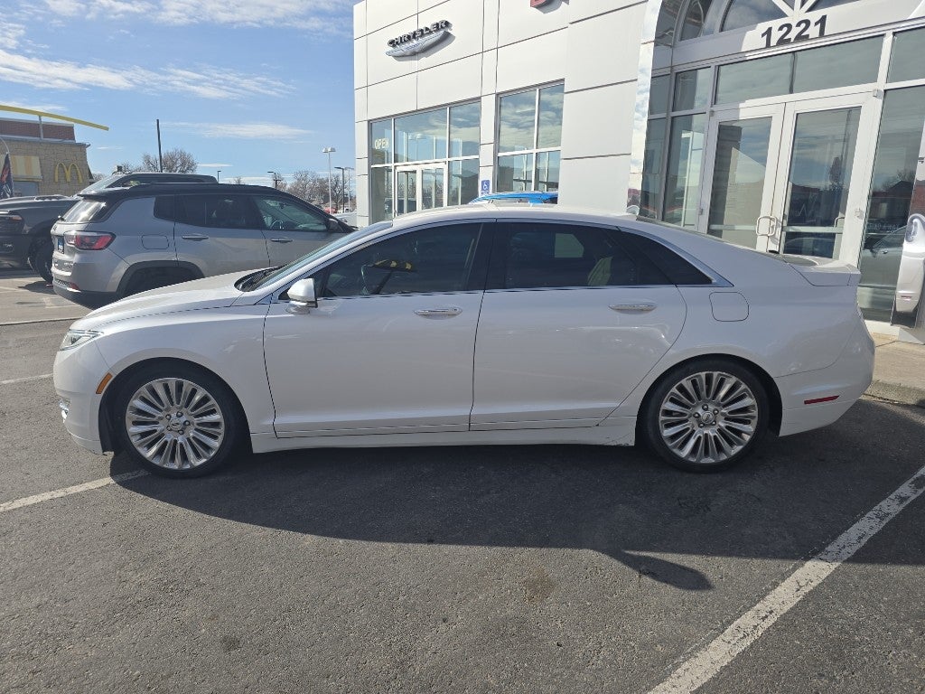 2016 Lincoln MKZ Base