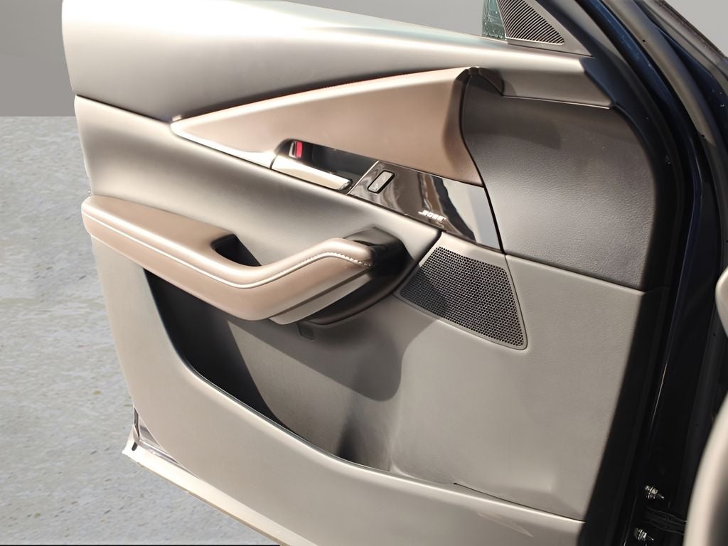 2025 Mazda Mazda CX-30 2.5 S Premium Package