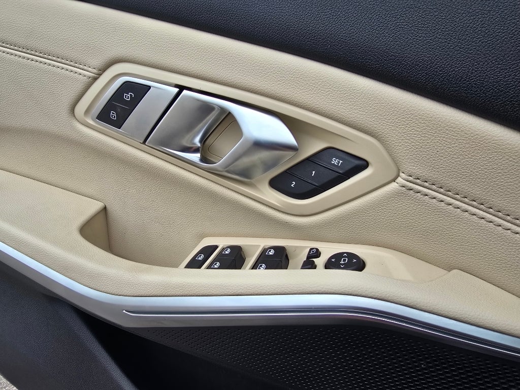 2021 BMW 3 Series 330e xDrive
