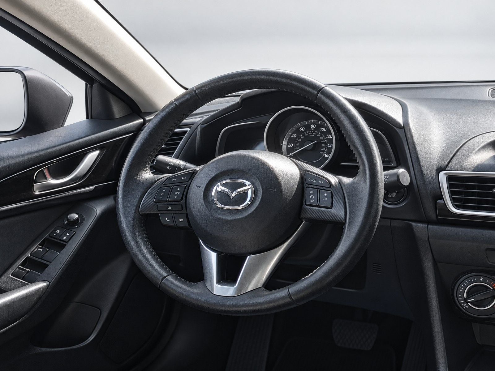 2015 Mazda Mazda3 i Touring