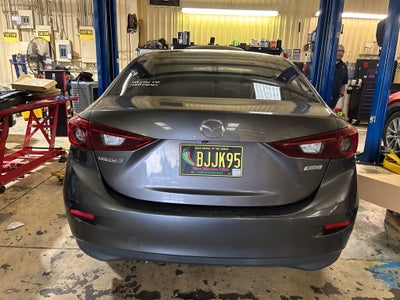 2017 Mazda Mazda3 4-Door Sport