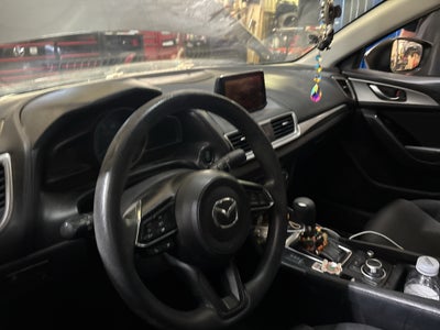 2017 Mazda Mazda3 4-Door Sport