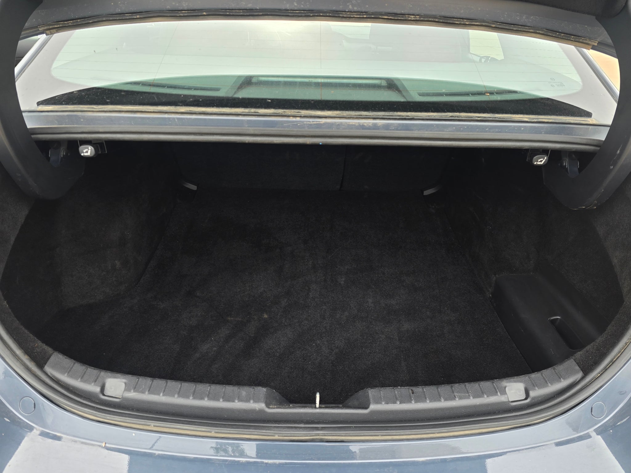 2025 Mazda Mazda3 Sedan 2.5 S Carbon Edition