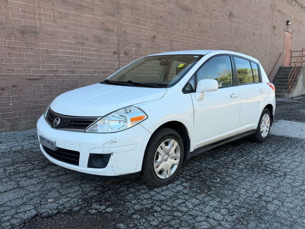 2011 Nissan Versa 1.8 S