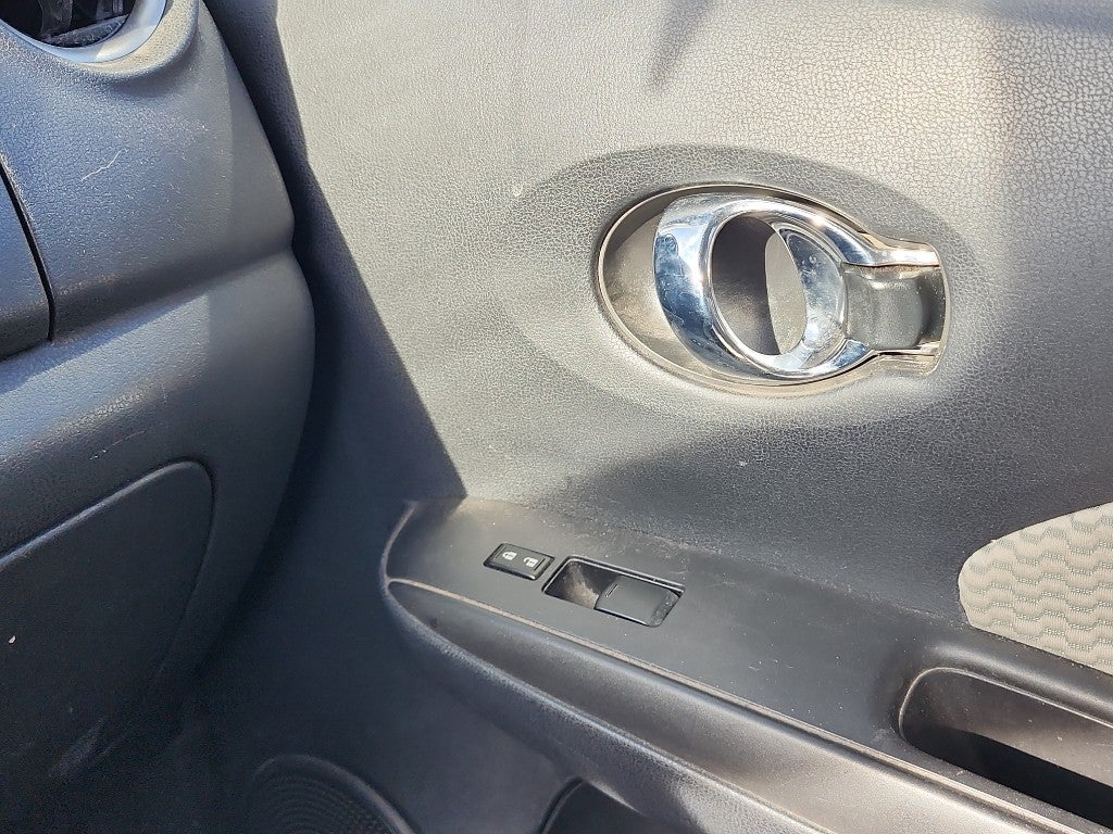 2015 Nissan Versa Note SV