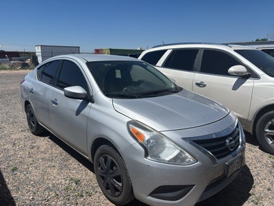 2016 Nissan Versa SV