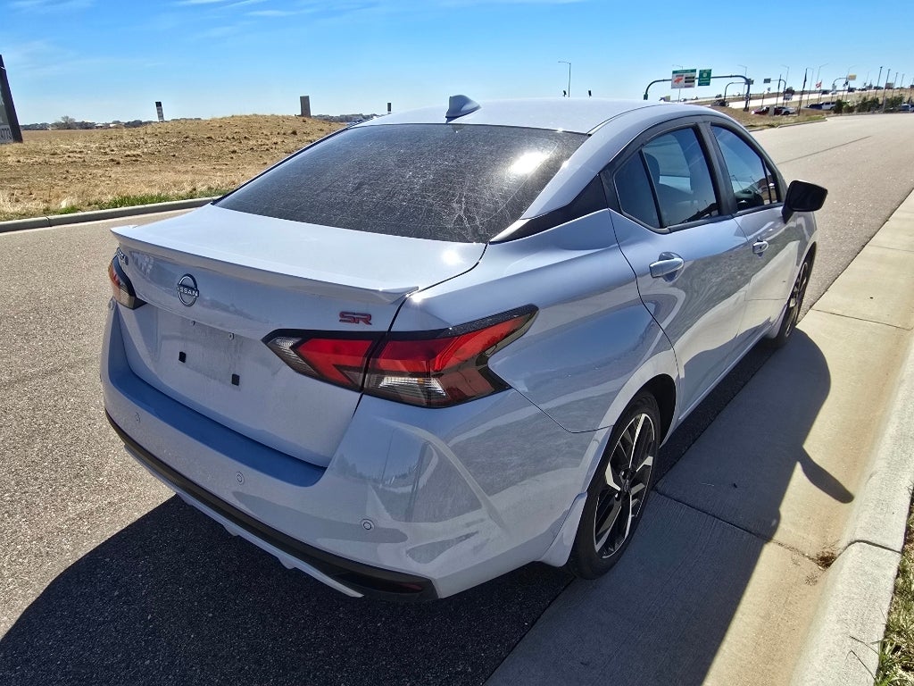 2024 Nissan Versa SR