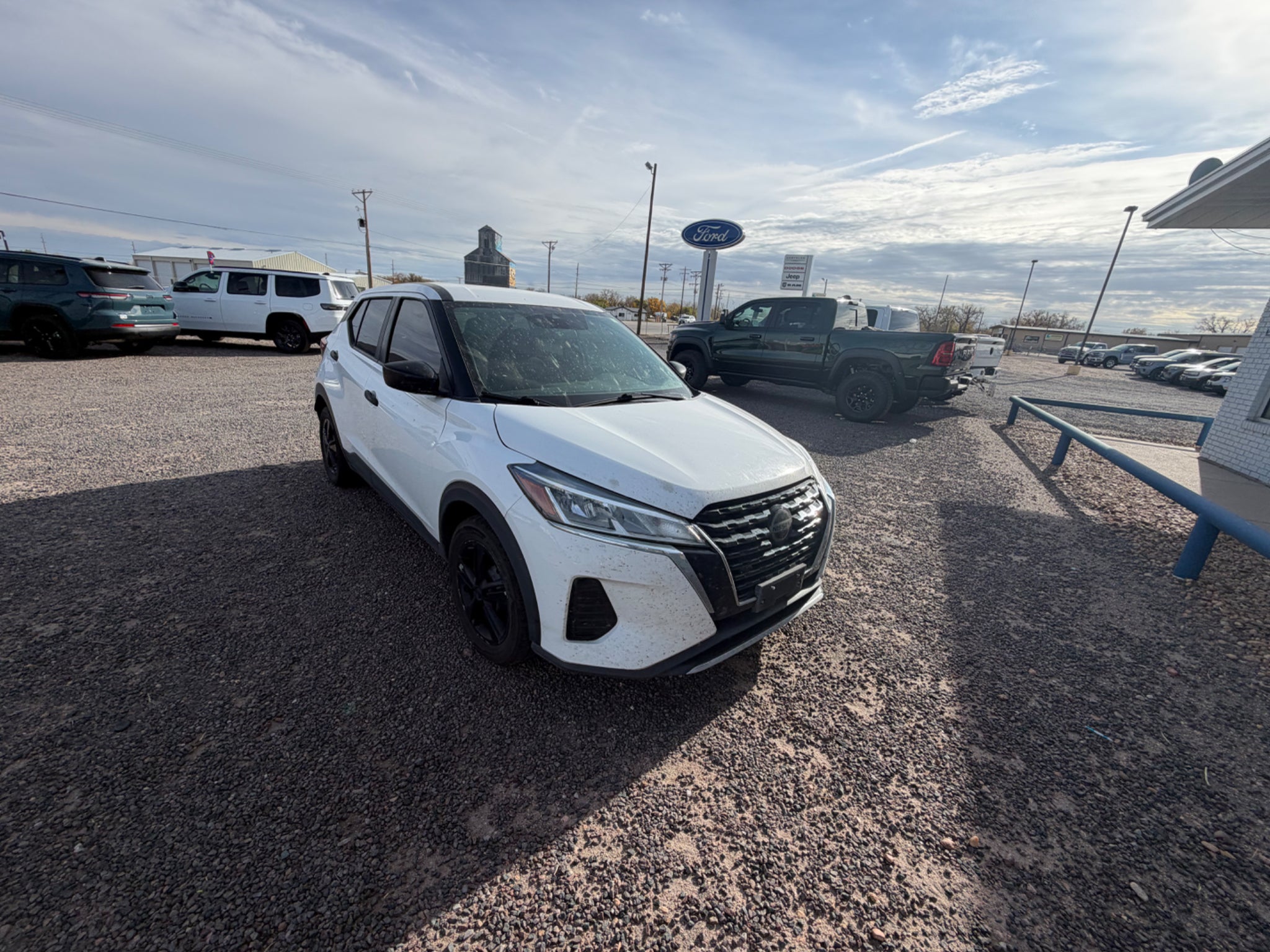 2021 Nissan Kicks S