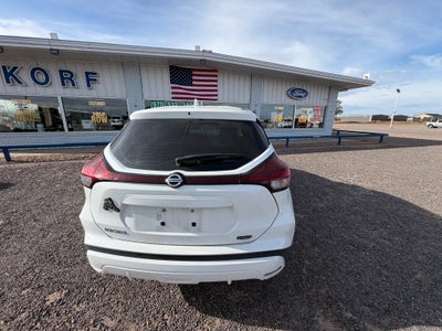 2021 Nissan Kicks S