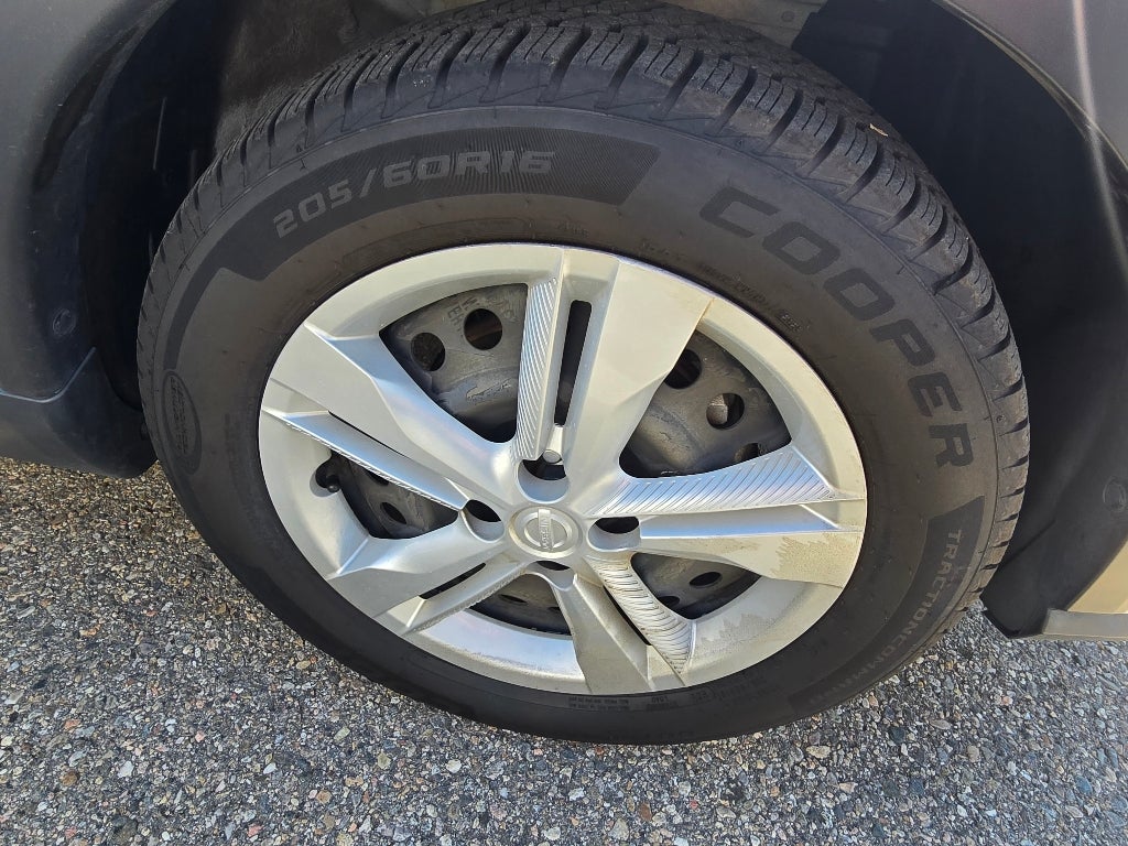 2021 Nissan Kicks S