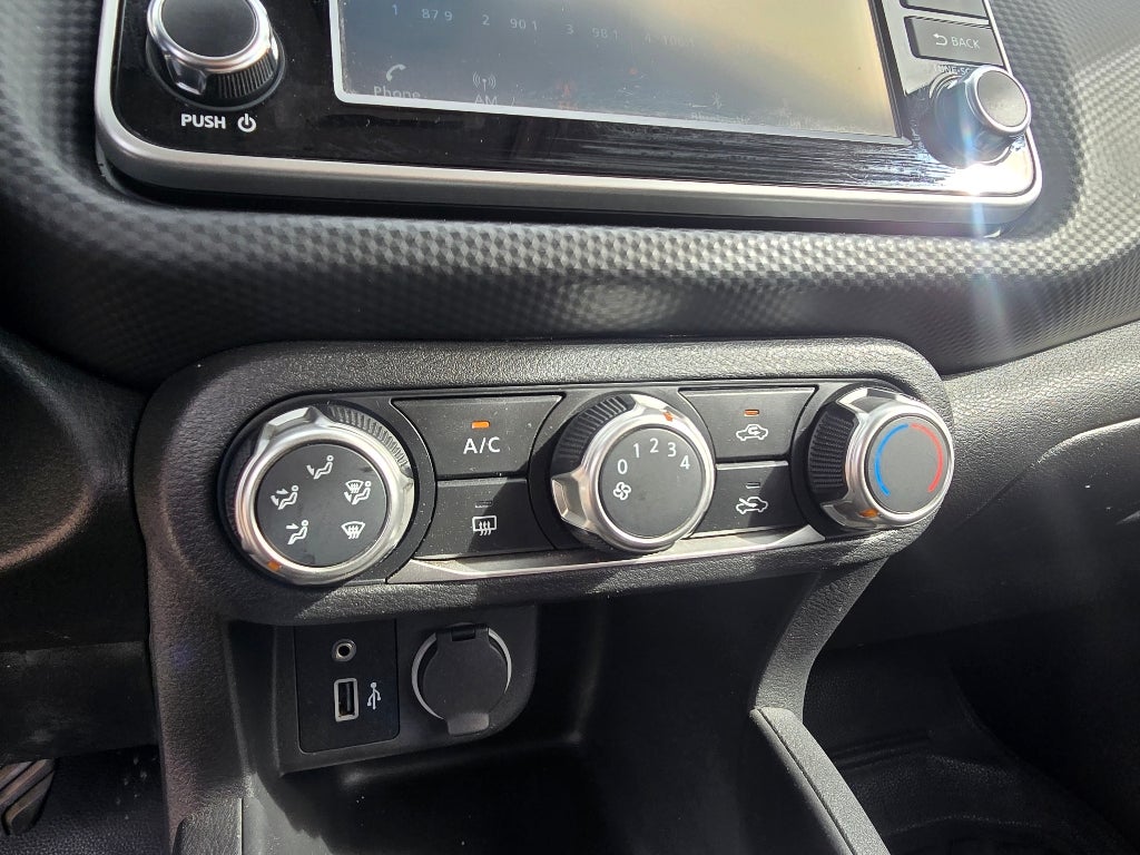 2021 Nissan Kicks S