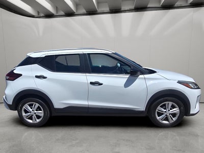 2023 Nissan Kicks S