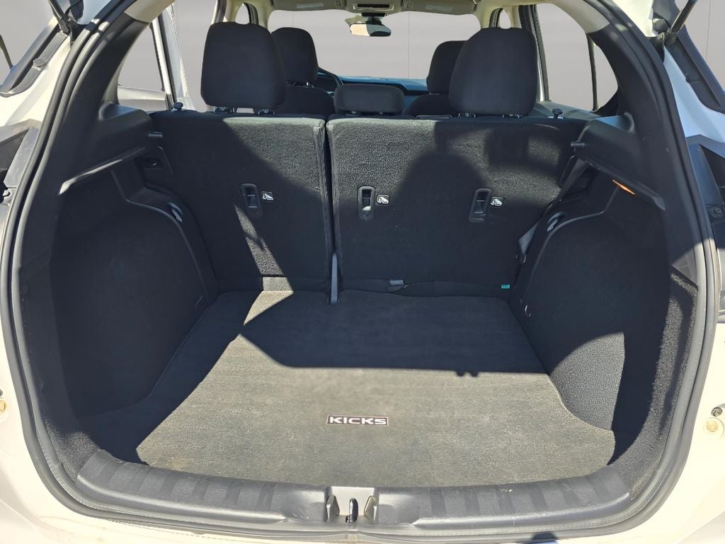 2023 Nissan Kicks S