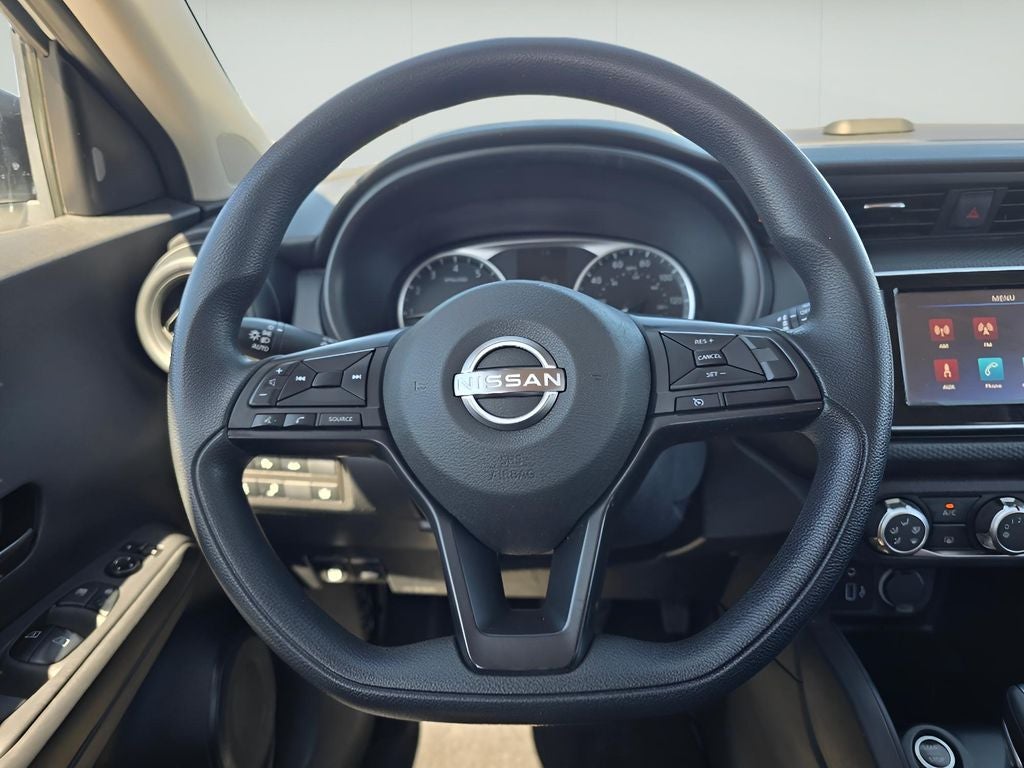 2023 Nissan Kicks S