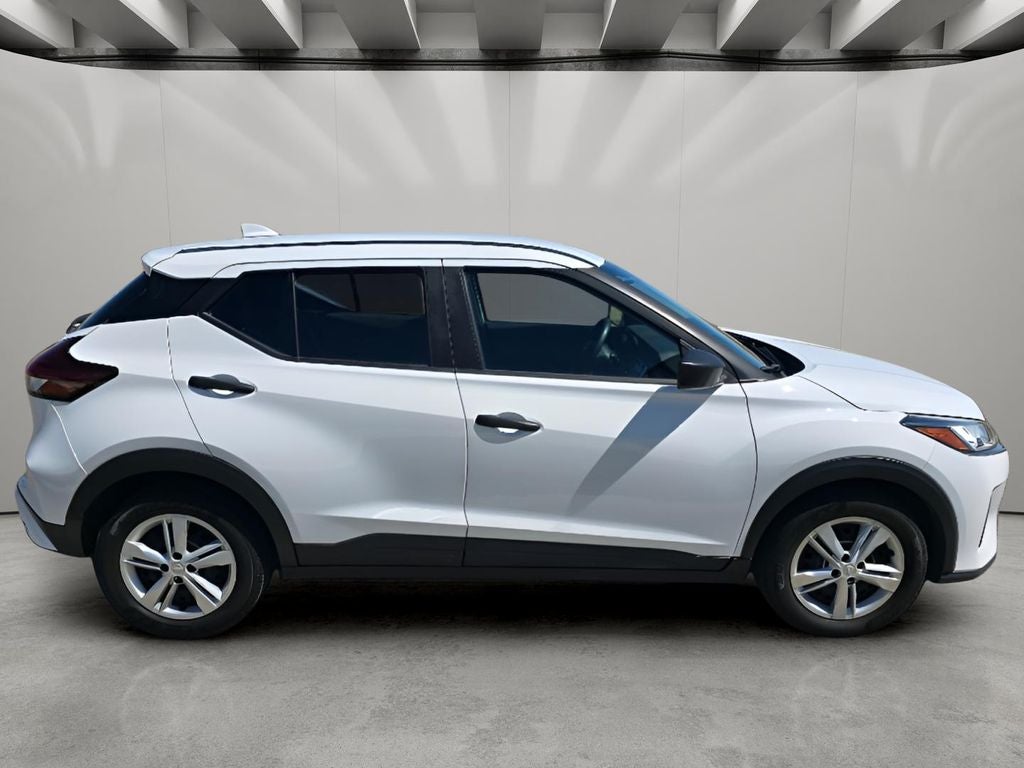 2023 Nissan Kicks S