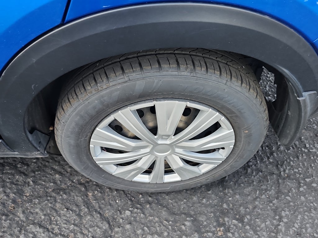 2022 Nissan Kicks S