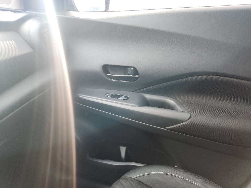 2022 Nissan Kicks S