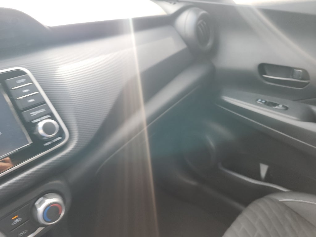 2022 Nissan Kicks S