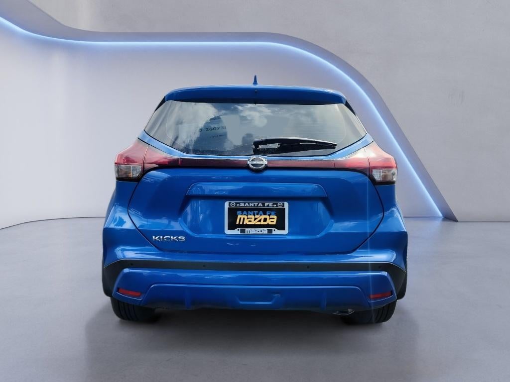 2022 Nissan Kicks S