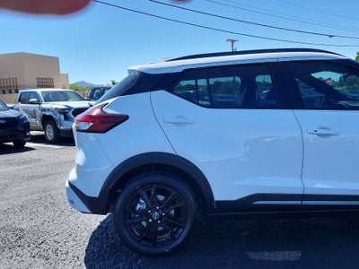 2024 Nissan Kicks SR