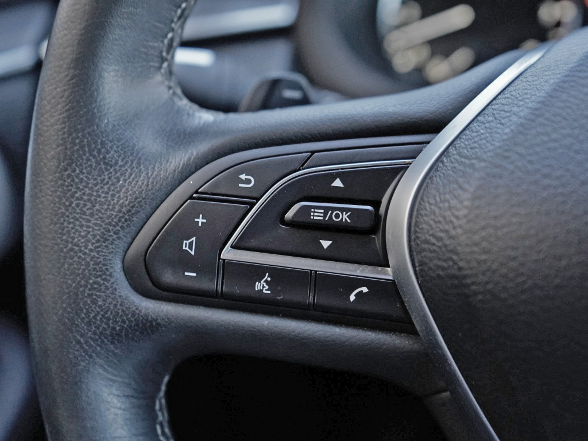2023 INFINITI QX55 ESSENTIAL