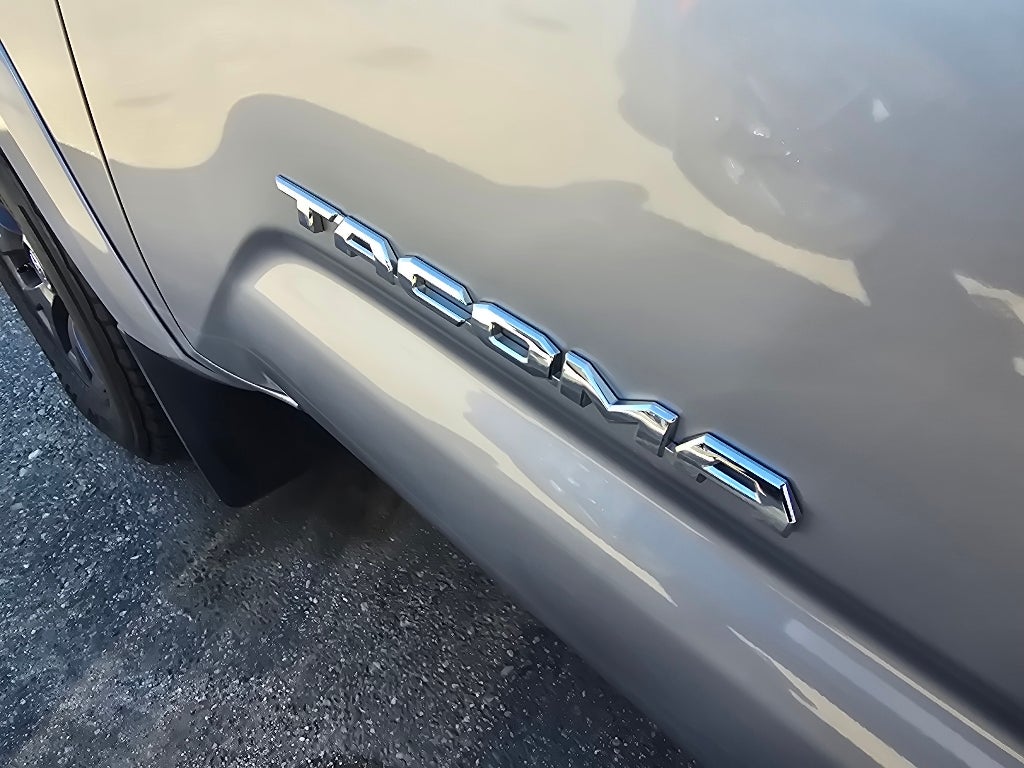 2020 Toyota Tacoma SR5