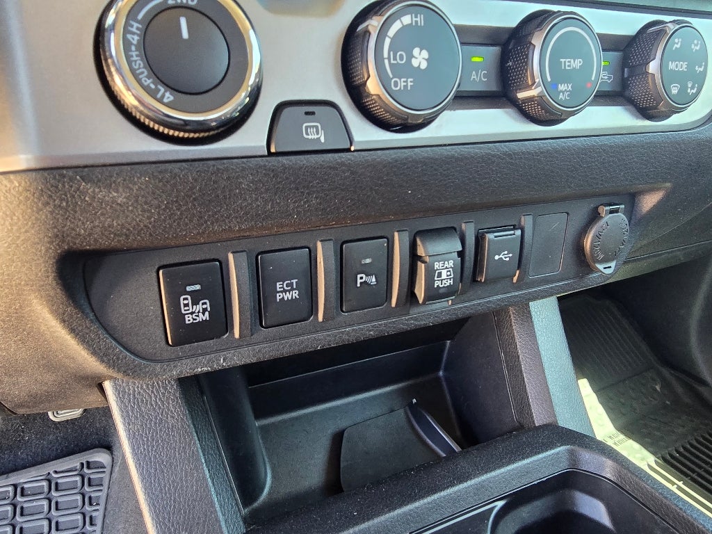 2020 Toyota Tacoma SR5