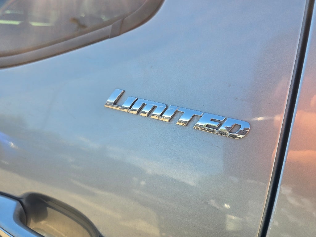 2017 Toyota Tacoma Limited