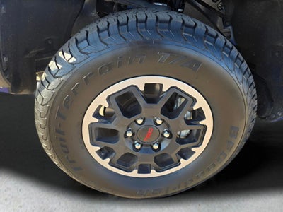 2025 Toyota Tacoma TRD Off Road