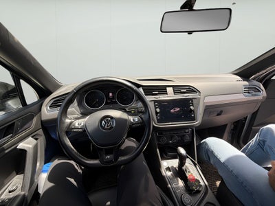 2021 Volkswagen Tiguan SE R-Line Black