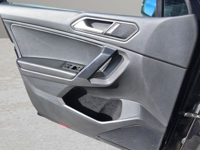2021 Volkswagen Tiguan SE R-Line Black