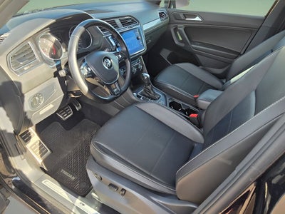 2021 Volkswagen Tiguan SE R-Line Black