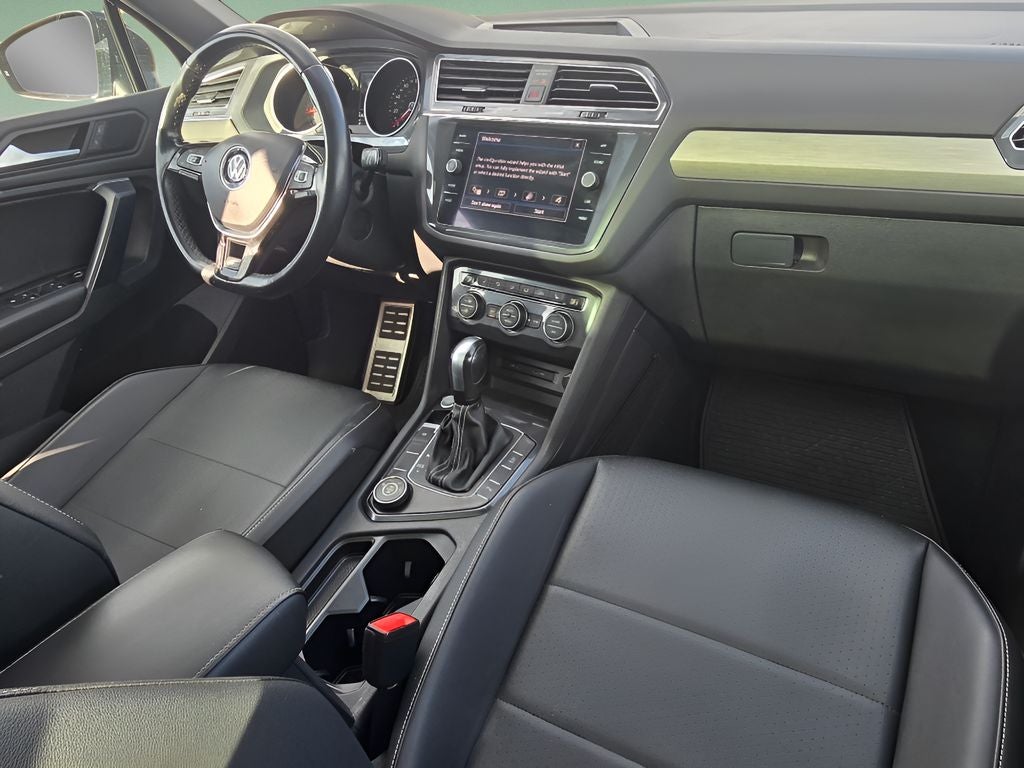 2021 Volkswagen Tiguan SE R-Line Black
