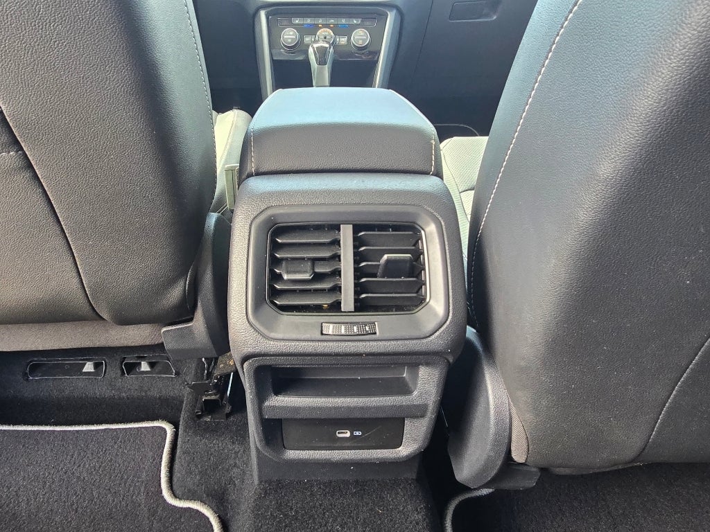 2023 Volkswagen Taos SEL