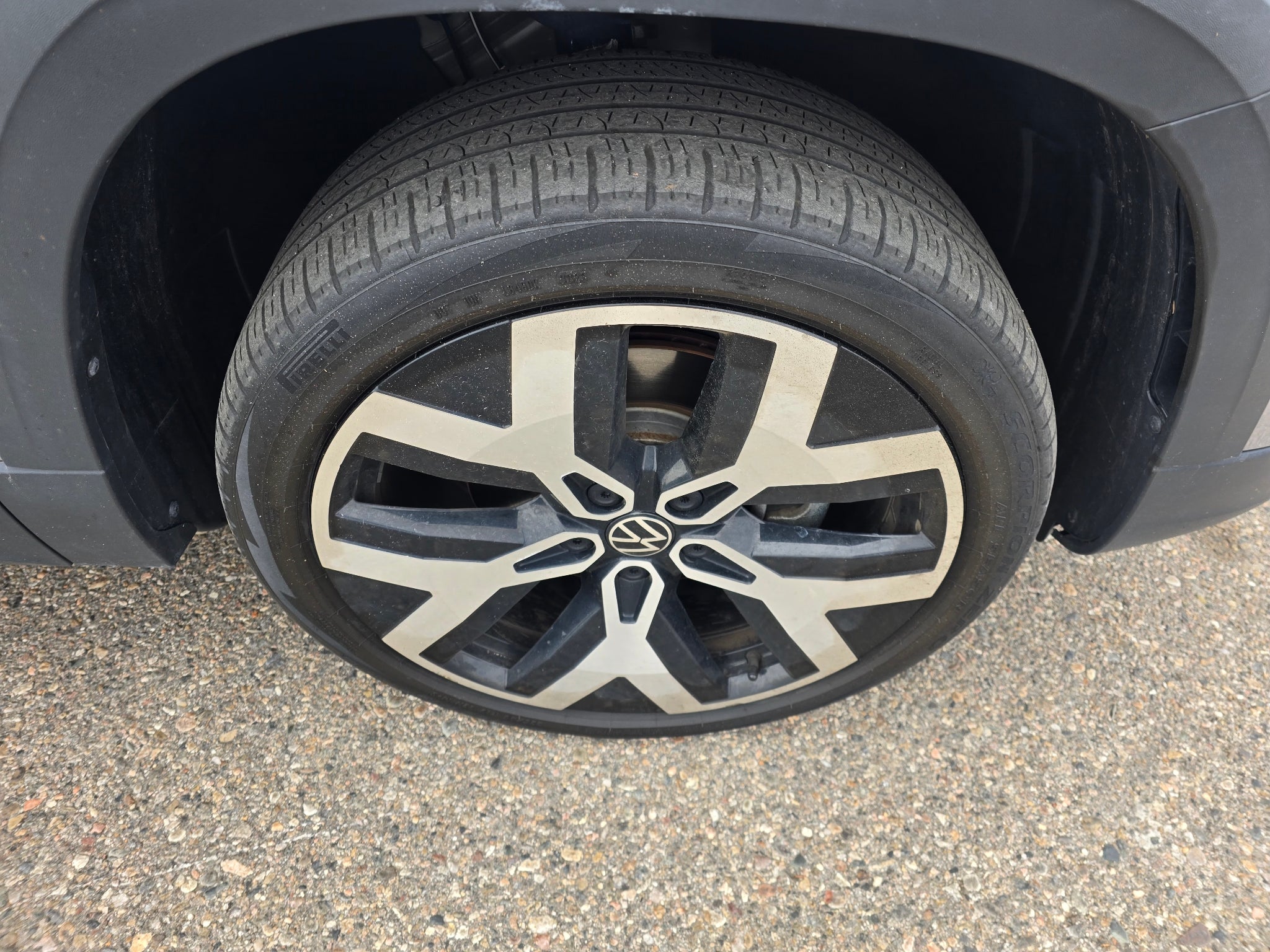 2023 Volkswagen Taos SEL