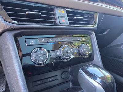 2023 Volkswagen Taos SEL