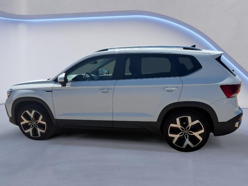 2023 Volkswagen Taos SEL