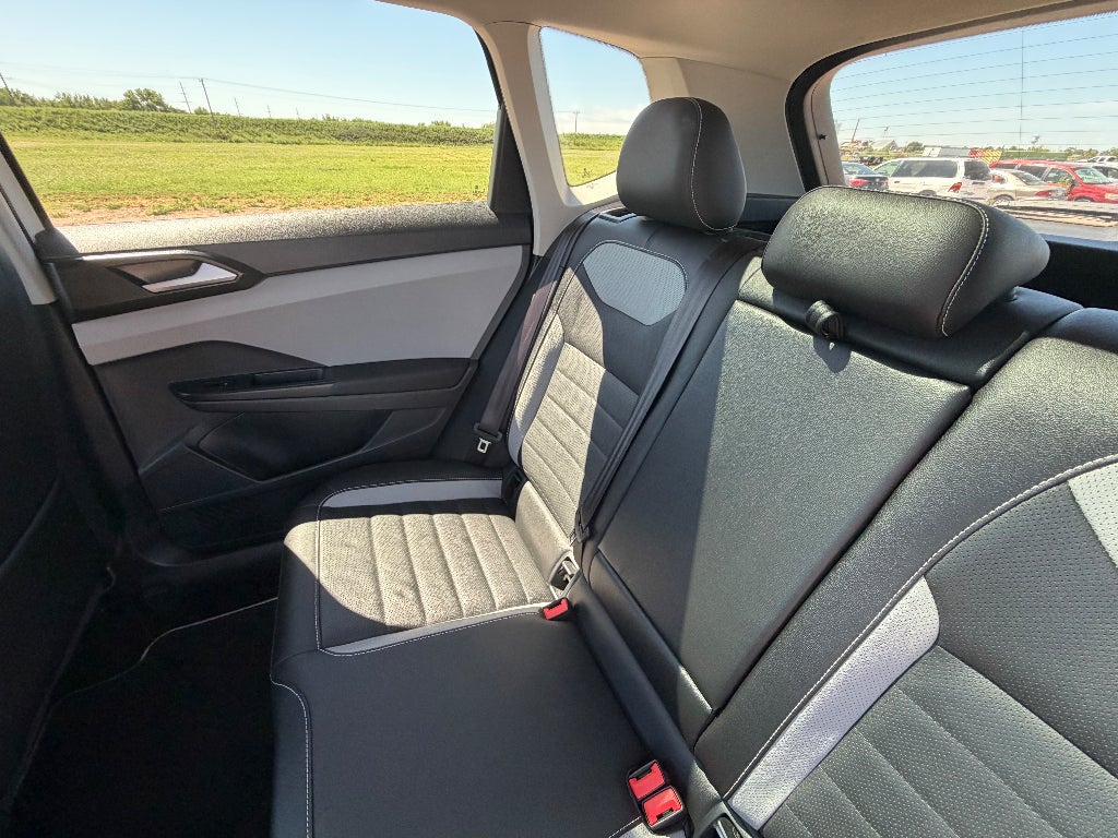 2023 Volkswagen Taos SEL