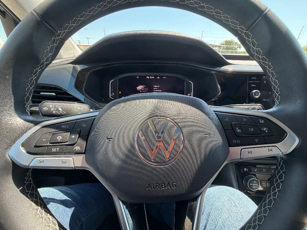 2023 Volkswagen Taos SEL