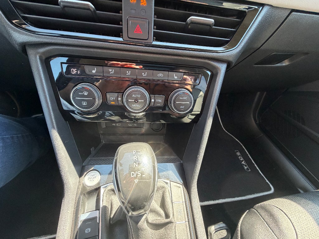 2023 Volkswagen Taos SEL