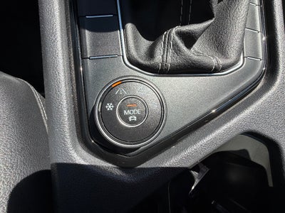 2023 Volkswagen Taos SEL