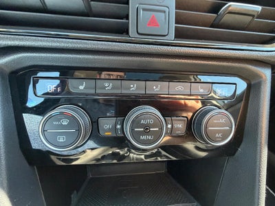 2023 Volkswagen Taos SEL