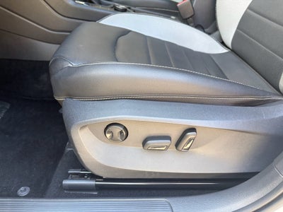 2023 Volkswagen Taos SEL